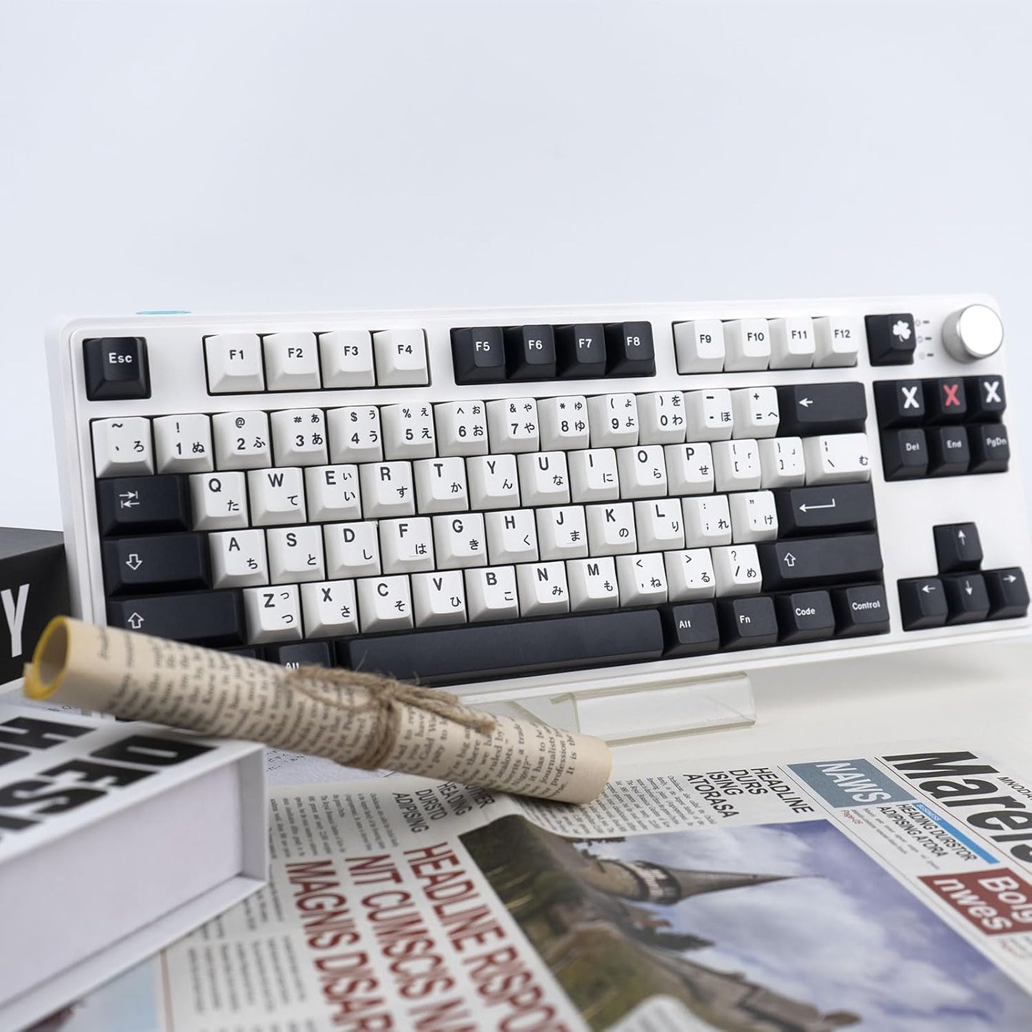 129 Keys Black and White Customized Keycap, Cherry Profile Japanese Keycaps, PBT Dye Sublimation Keycaps Set for Gateron Kailh Cherry MX Switch Gaming Mechanical Keyboards