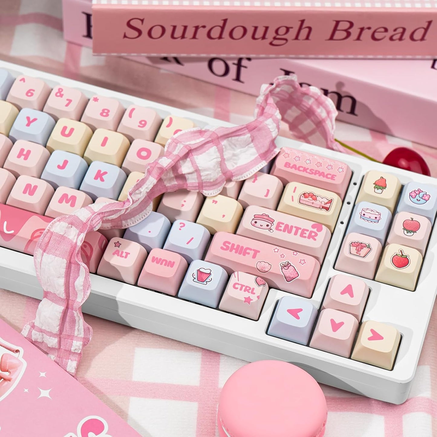 Custom Keycaps, 133 Keys Creamy Strawberry Cute Keycap, Dye Sublimation PBT Key Caps XDA Profile Keycaps Set for Cherry Gateron MX Swithes Mechanical Gaming Keyboards